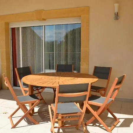 דירה Domaine De L'herbe Sainte