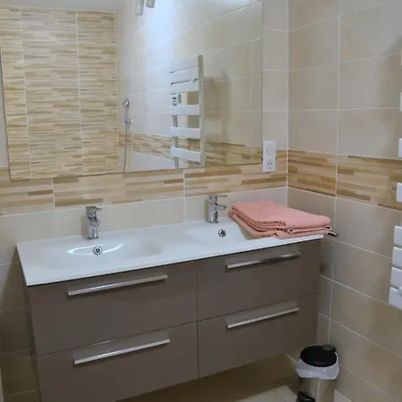 Domaine De L'herbe Sainte * Mirepeisset