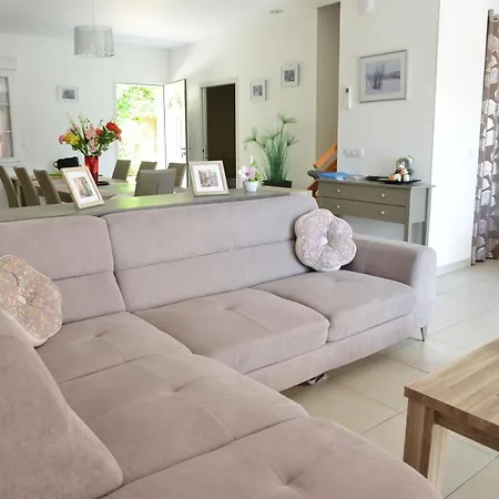 Domaine De L'herbe Sainte Mirepeisset