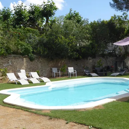 Apartment Domaine De L'herbe Sainte *