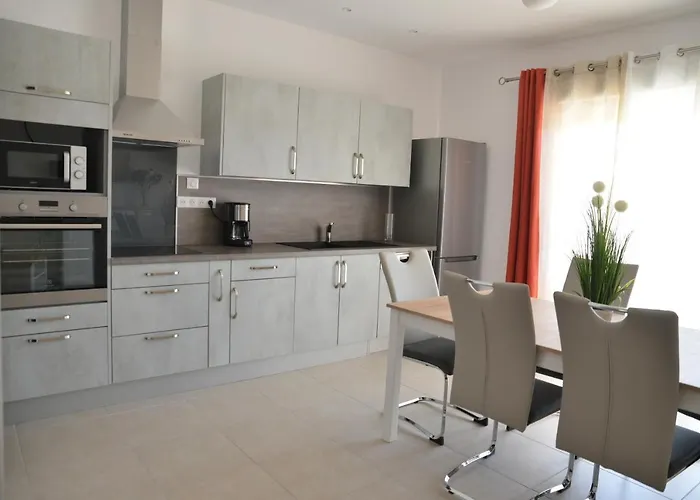 Apartament Domaine De L'herbe Sainte Mirepeisset