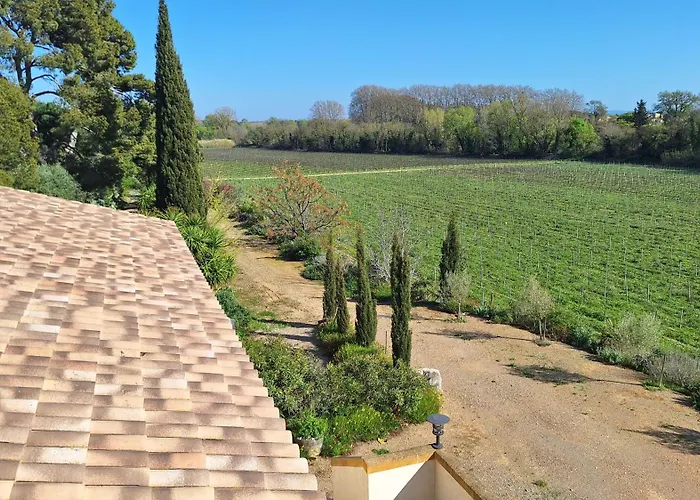 Domaine De L'herbe Sainte Apartament